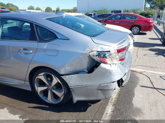 Photo 5 VIN: 1HGCV2F91KA001320 - HONDA ACCORD 