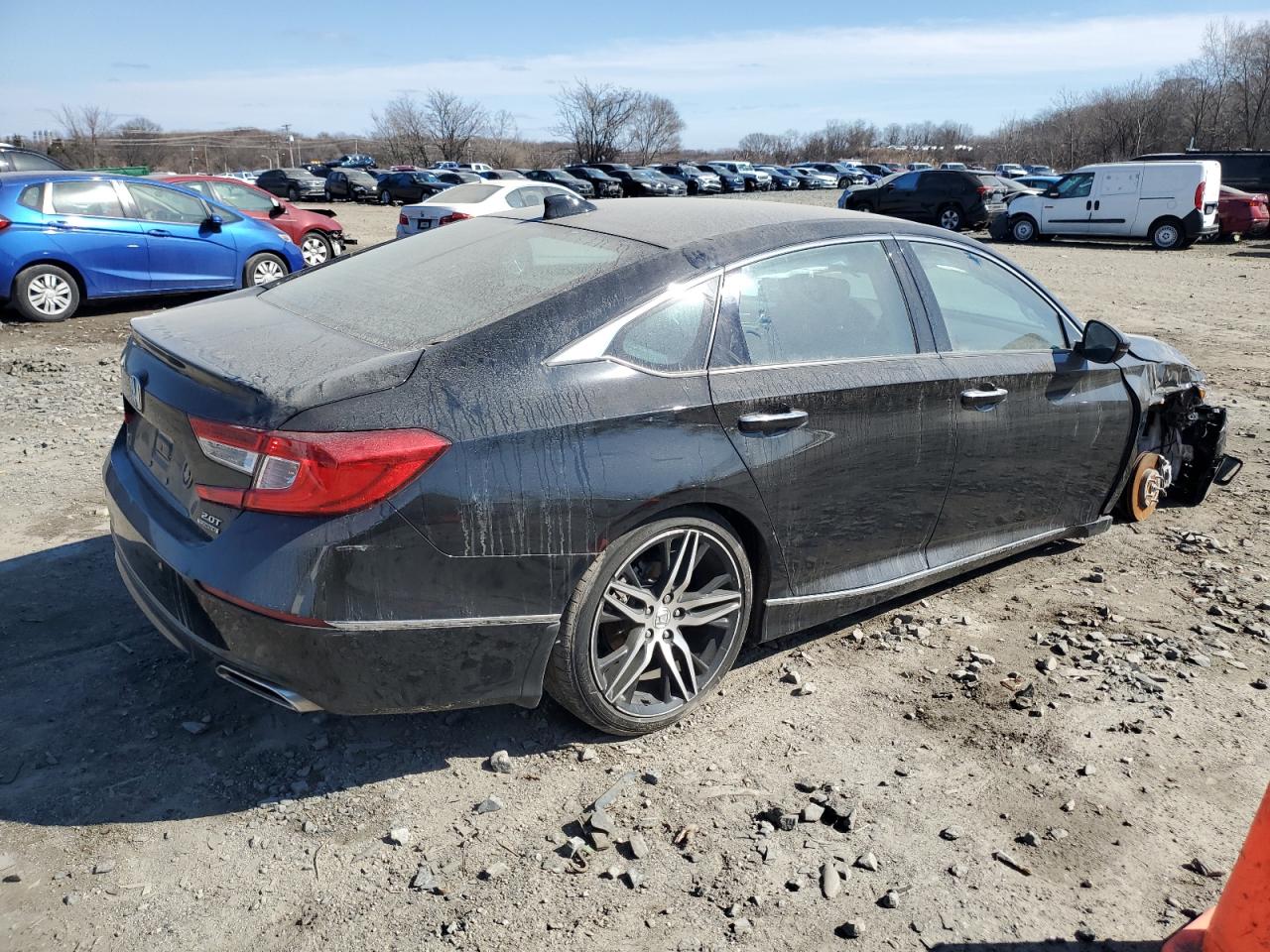 Photo 2 VIN: 1HGCV2F92NA001234 - HONDA ACCORD 