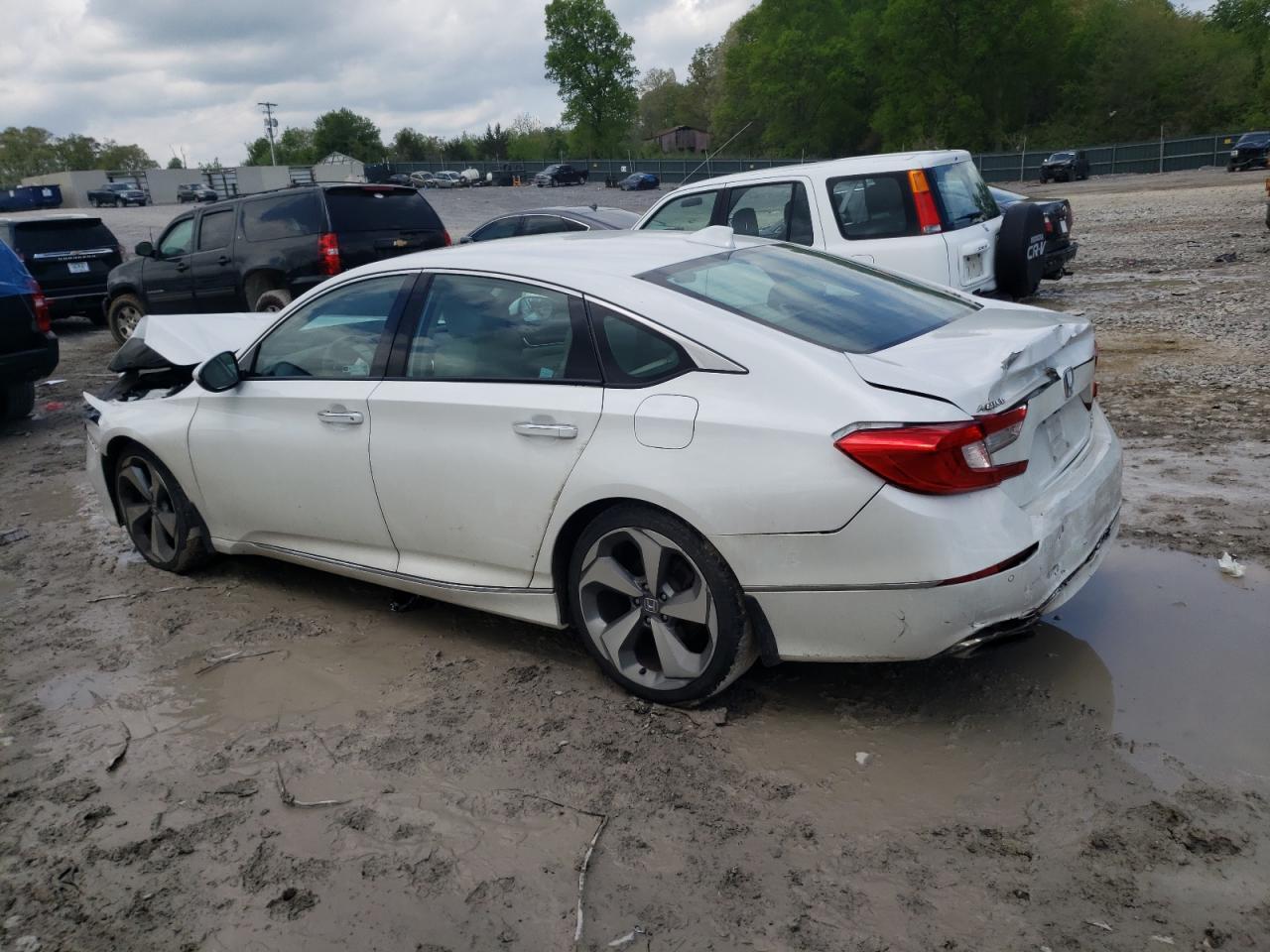 Photo 1 VIN: 1HGCV2F93KA024999 - HONDA ACCORD 