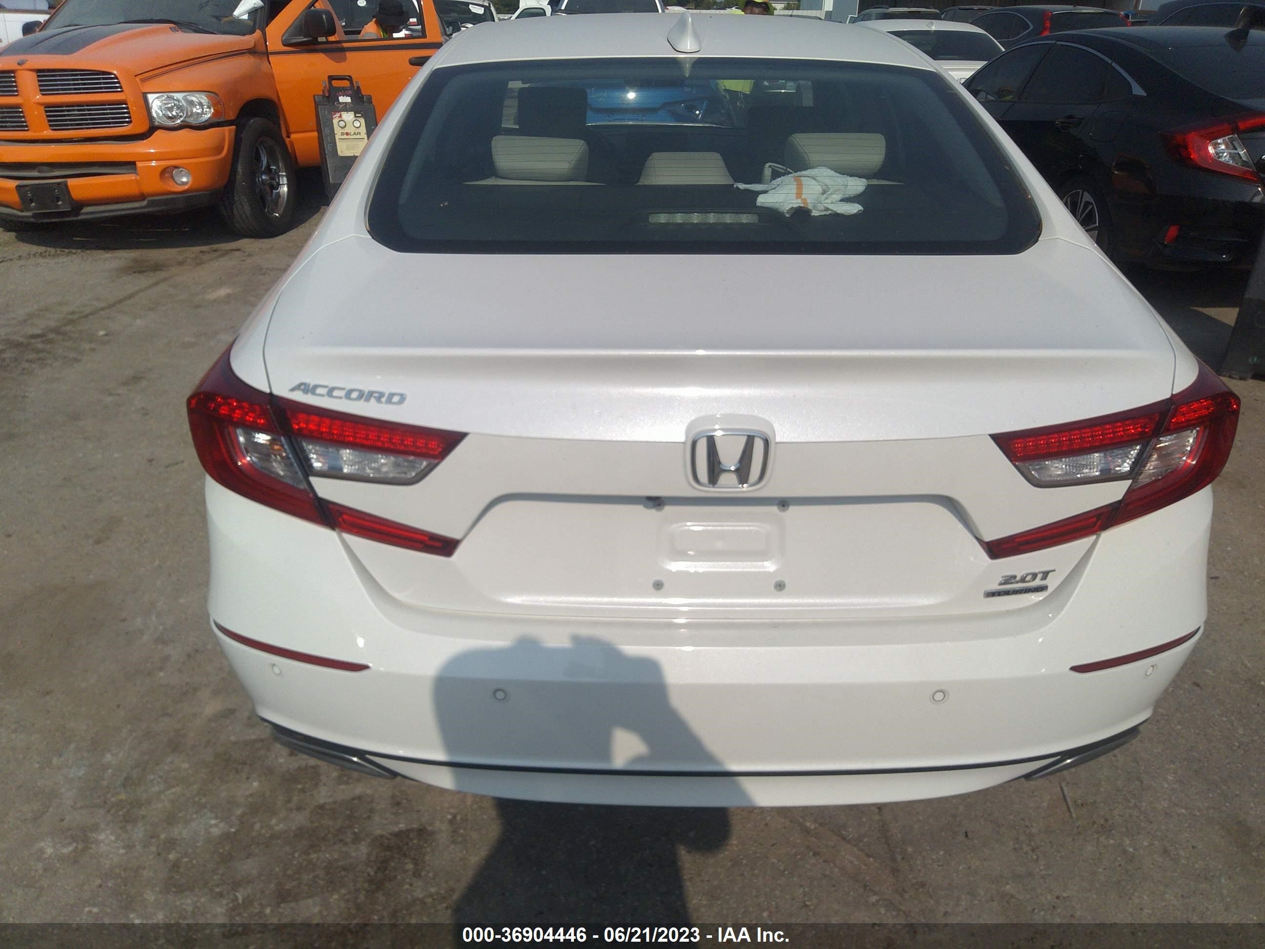 Photo 15 VIN: 1HGCV2F93MA009986 - HONDA ACCORD 