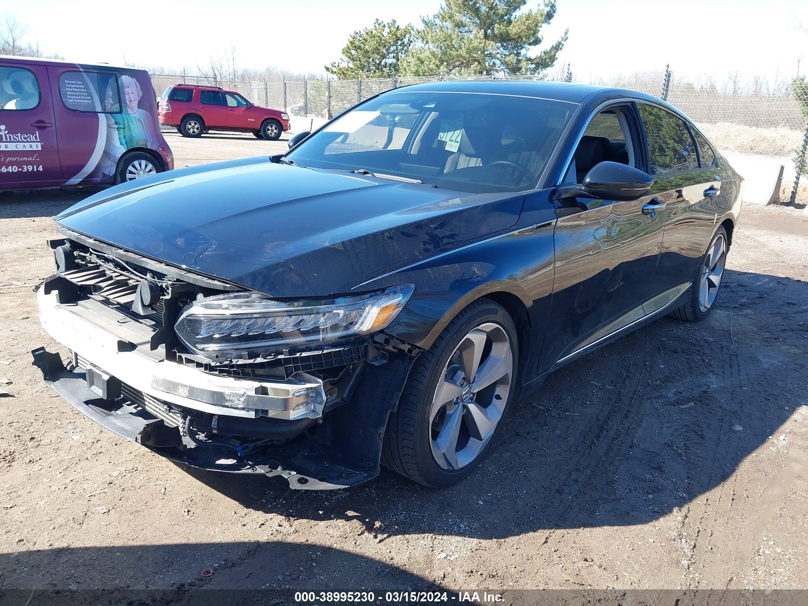 Photo 1 VIN: 1HGCV2F94KA017740 - HONDA ACCORD 