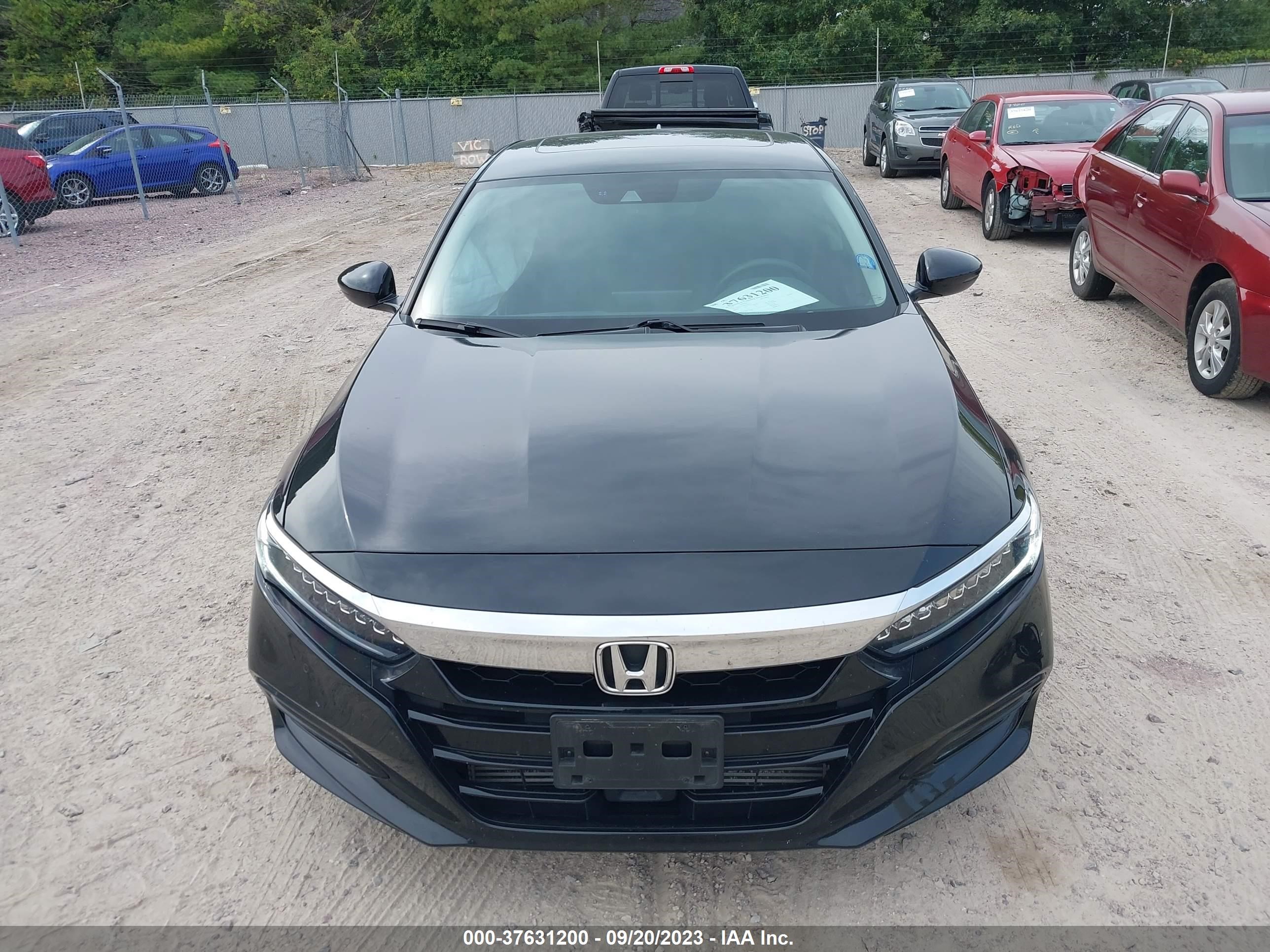 Photo 11 VIN: 1HGCV2F94KA034215 - HONDA ACCORD 