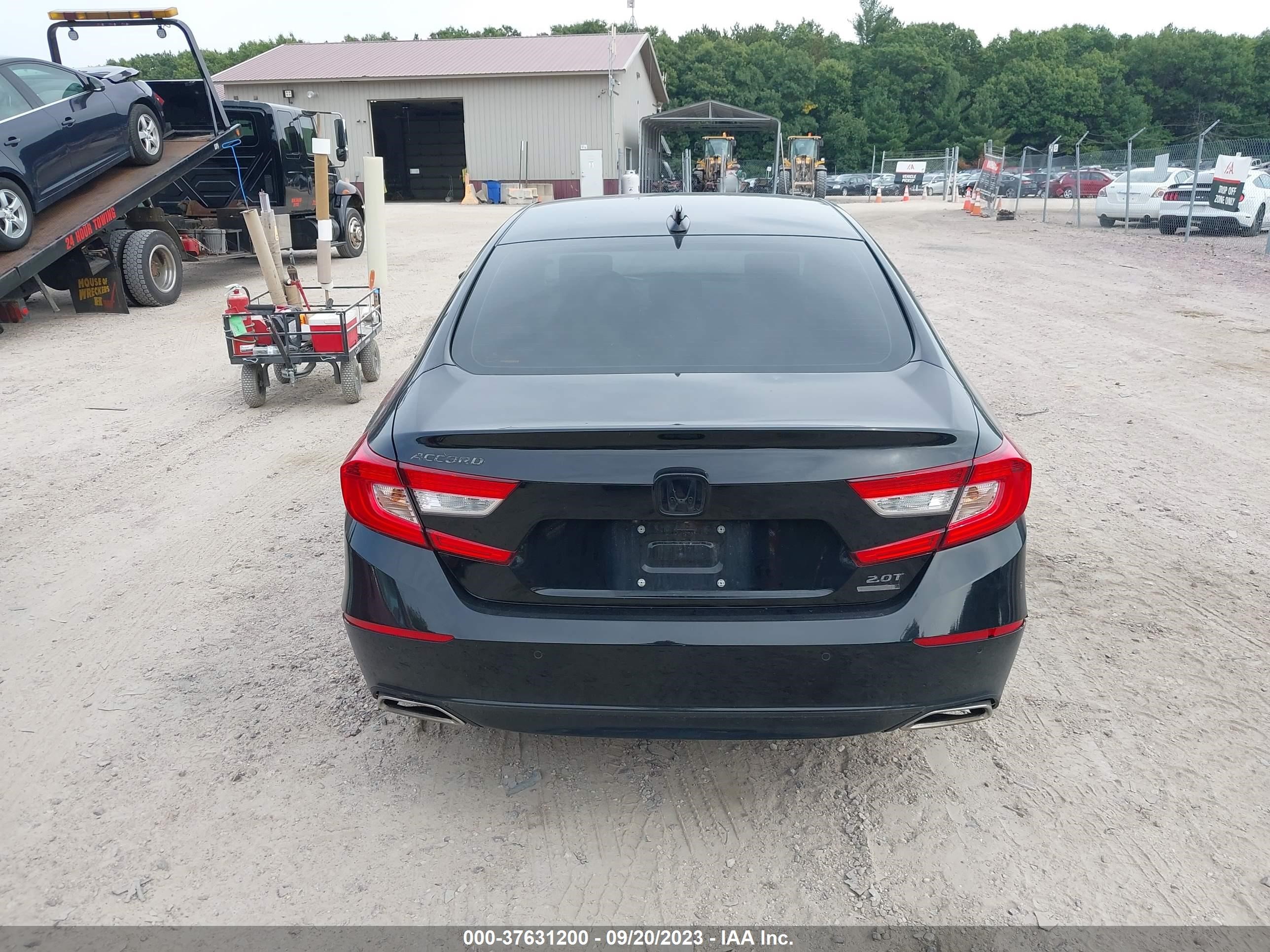 Photo 15 VIN: 1HGCV2F94KA034215 - HONDA ACCORD 