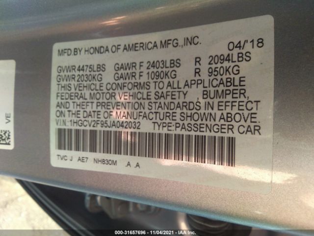 Photo 8 VIN: 1HGCV2F95JA042032 - HONDA ACCORD SEDAN 