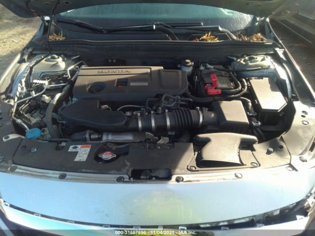 Photo 9 VIN: 1HGCV2F95JA042032 - HONDA ACCORD SEDAN 