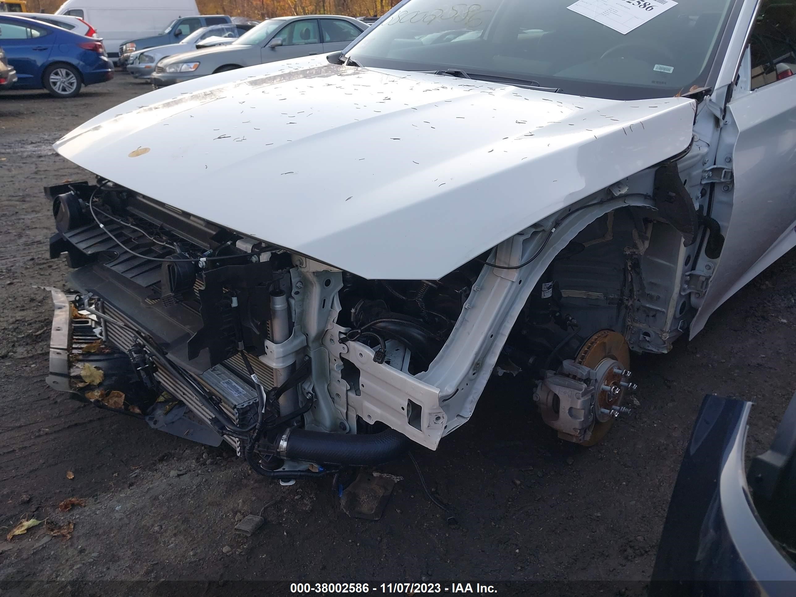 Photo 5 VIN: 1HGCV2F95NA016018 - HONDA ACCORD 