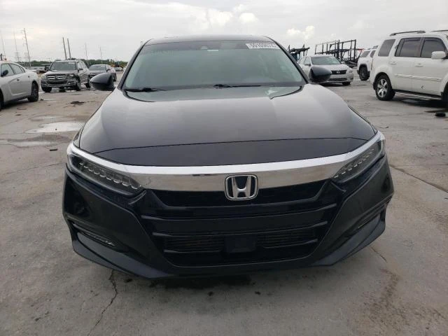 Photo 4 VIN: 1HGCV2F96JA008861 - HONDA ACCORD TOU 