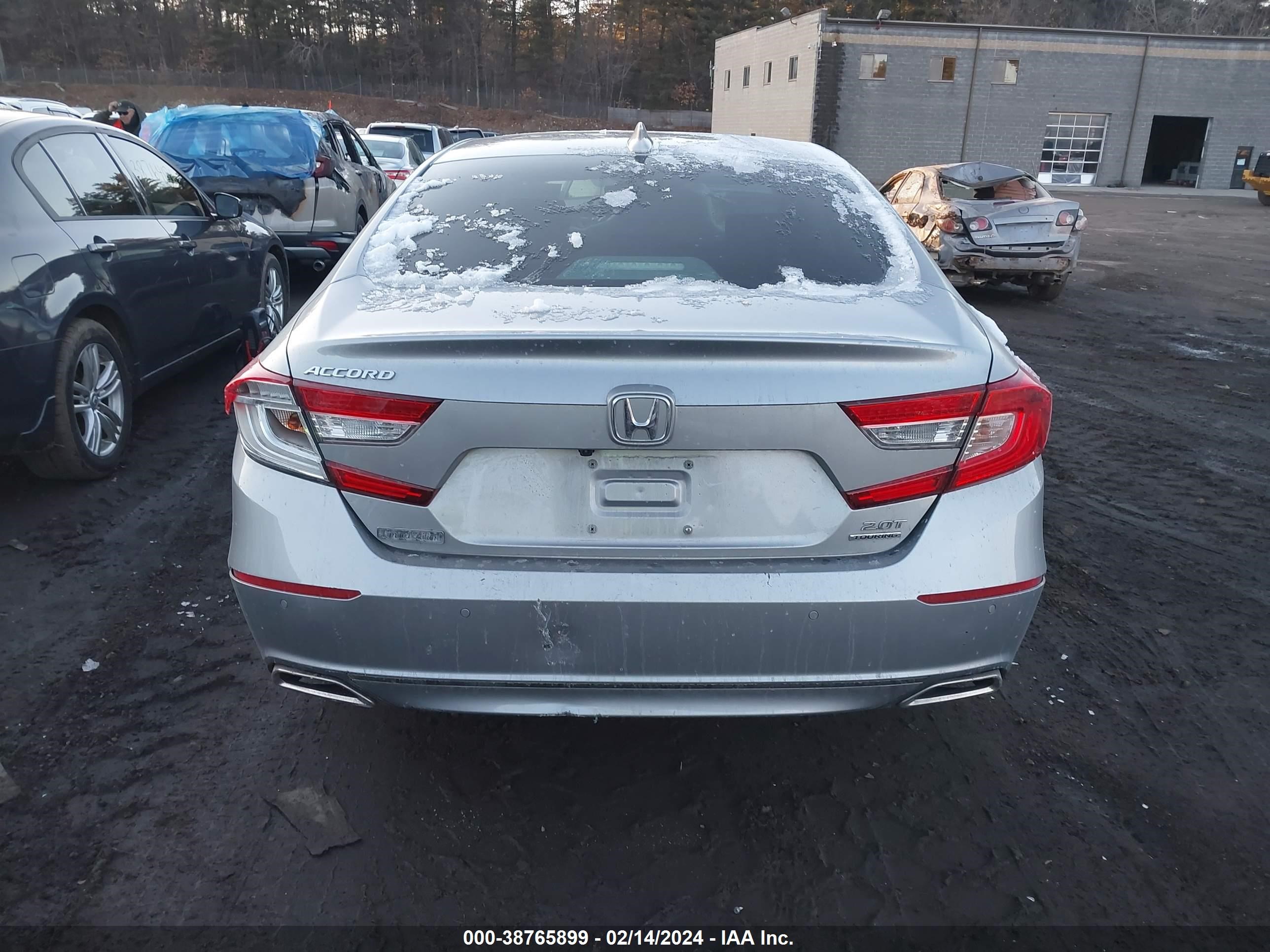 Photo 16 VIN: 1HGCV2F96KA035575 - HONDA ACCORD 