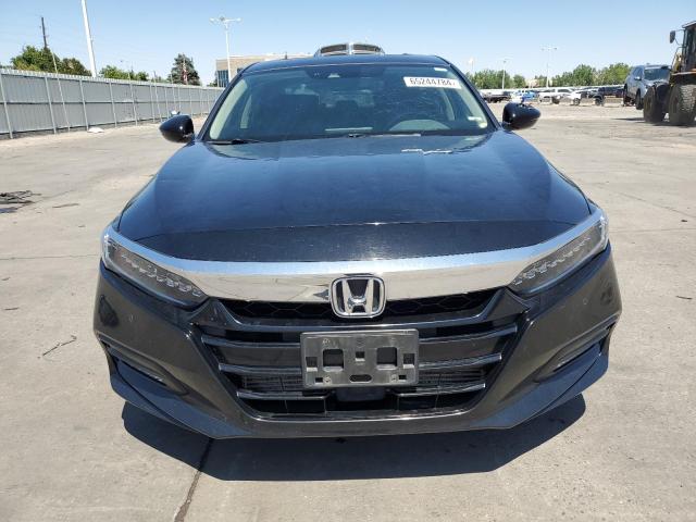 Photo 4 VIN: 1HGCV2F97JA001854 - HONDA ACCORD 