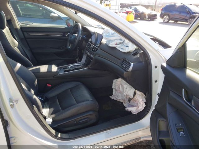 Photo 4 VIN: 1HGCV2F97KA026318 - HONDA ACCORD 