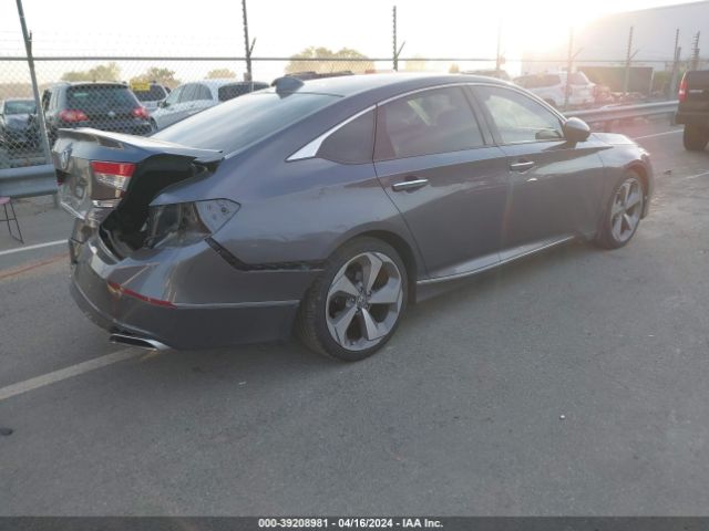 Photo 3 VIN: 1HGCV2F98JA031901 - HONDA ACCORD 