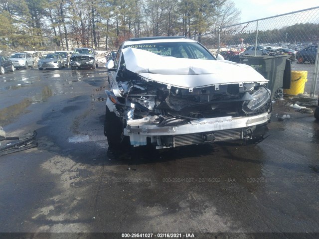 Photo 5 VIN: 1HGCV2F99JA017215 - HONDA ACCORD SEDAN 