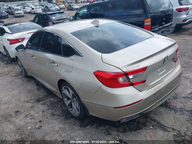 Photo 2 VIN: 1HGCV2F99JA028022 - HONDA ACCORD 