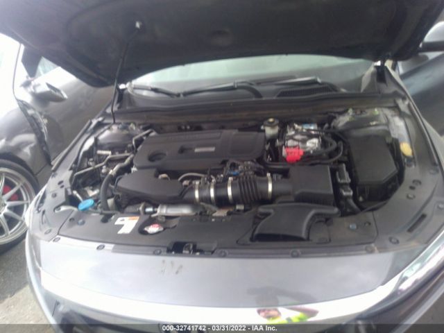 Photo 9 VIN: 1HGCV2F99JA033334 - HONDA ACCORD SEDAN 