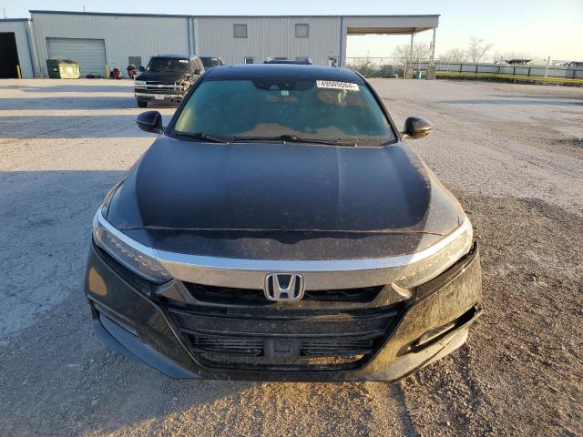 Photo 4 VIN: 1HGCV2F99JA046133 - HONDA ACCORD 