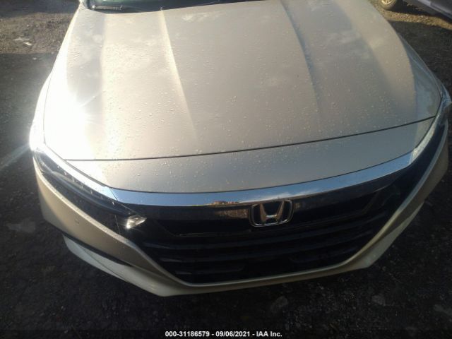 Photo 5 VIN: 1HGCV2F99JA049033 - HONDA ACCORD SEDAN 