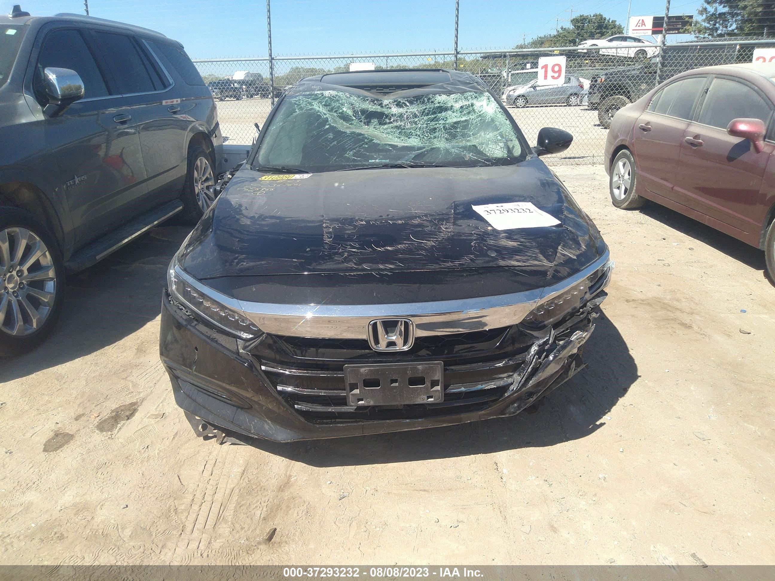 Photo 12 VIN: 1HGCV2F99KA026966 - HONDA ACCORD 