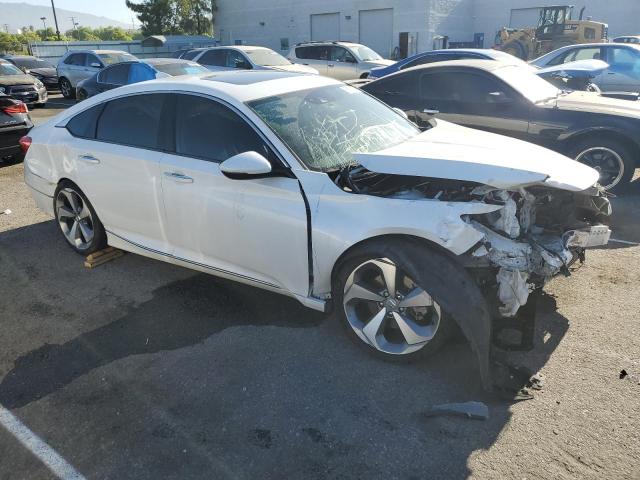 Photo 3 VIN: 1HGCV2F9XJA051034 - HONDA ACCORD 