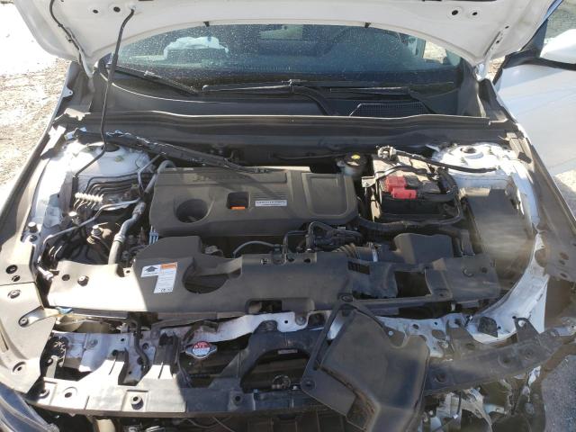 Photo 10 VIN: 1HGCV2F9XJA052359 - HONDA ACCORD TOU 