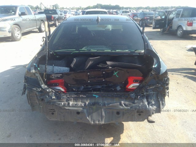 Photo 5 VIN: 1HGCV2F9XKA000747 - HONDA ACCORD SEDAN 