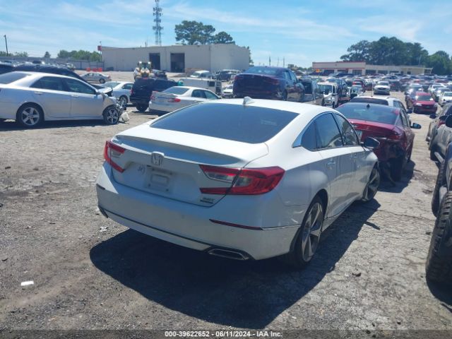 Photo 3 VIN: 1HGCV2F9XLA025973 - HONDA ACCORD 