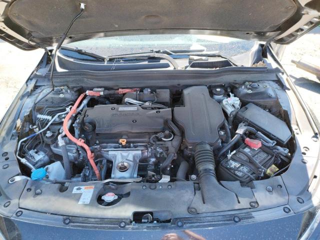 Photo 6 VIN: 1HGCV3F10JA010816 - HONDA ACCORD HYB 