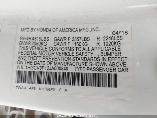 Photo 8 VIN: 1HGCV3F12JA000840 - HONDA ACCORD 