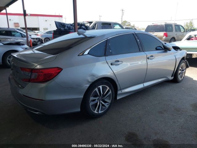 Photo 3 VIN: 1HGCV3F13JA002466 - HONDA ACCORD HYBRID 