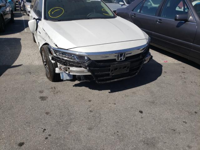 Photo 8 VIN: 1HGCV3F15JA017292 - HONDA ACCORD HYB 