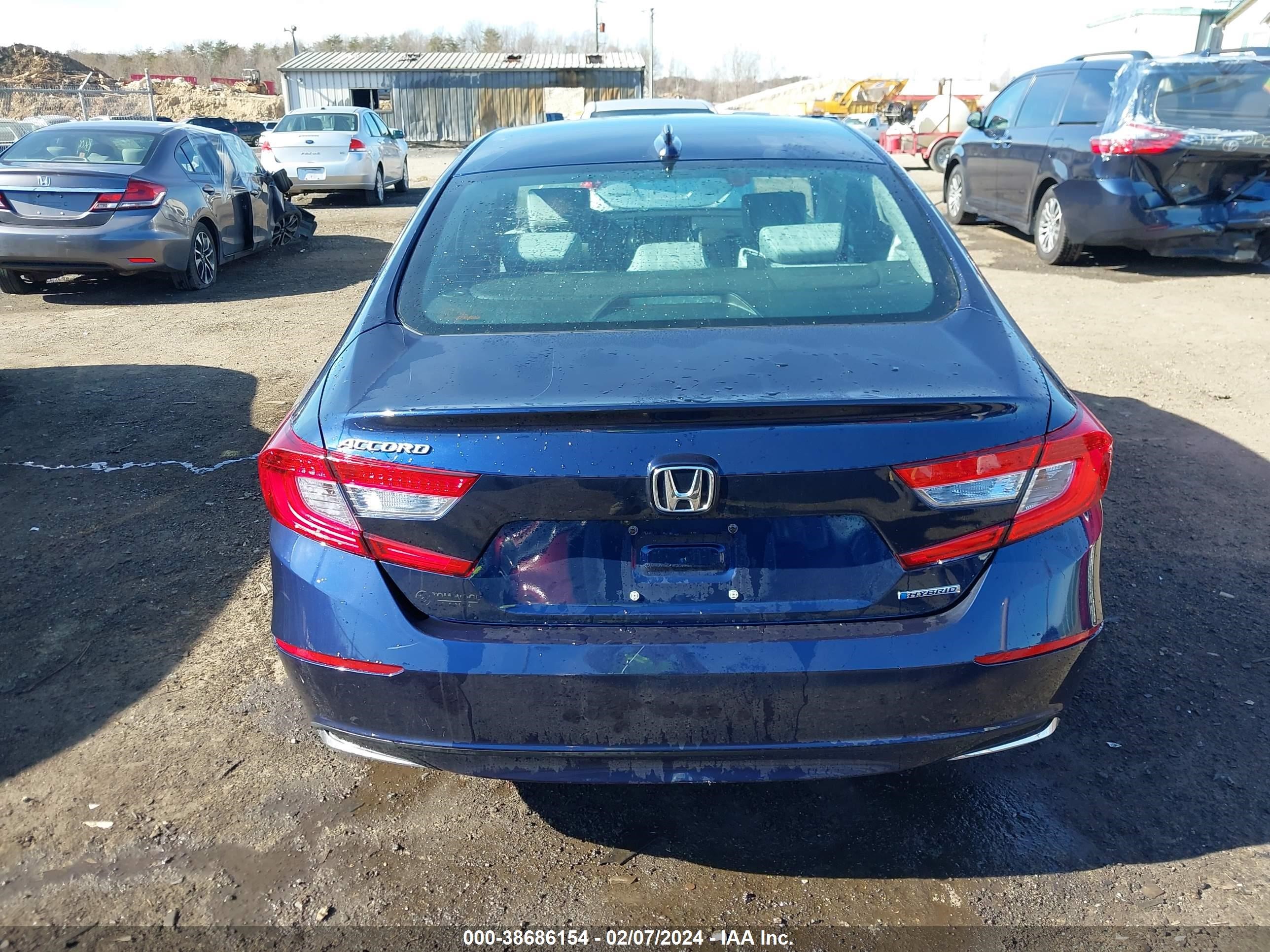 Photo 15 VIN: 1HGCV3F17KA003931 - HONDA ACCORD 