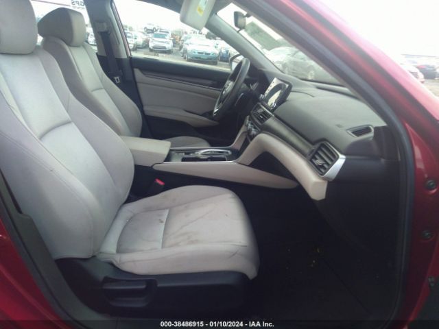 Photo 4 VIN: 1HGCV3F19KA005924 - HONDA ACCORD HYBRID 