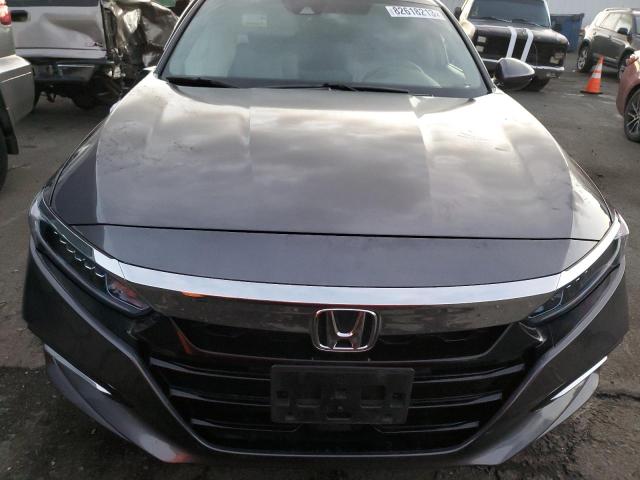 Photo 4 VIN: 1HGCV3F1XJA006627 - HONDA ACCORD 