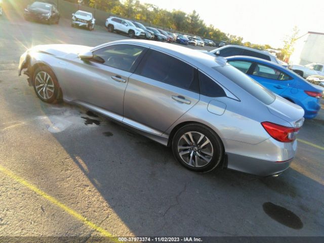 Photo 2 VIN: 1HGCV3F1XLA010549 - HONDA ACCORD 