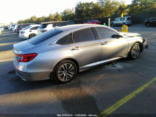 Photo 3 VIN: 1HGCV3F1XLA010549 - HONDA ACCORD 