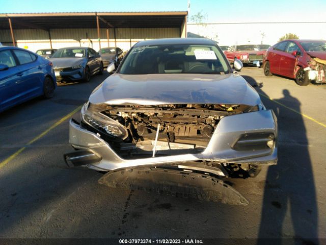 Photo 5 VIN: 1HGCV3F1XLA010549 - HONDA ACCORD 