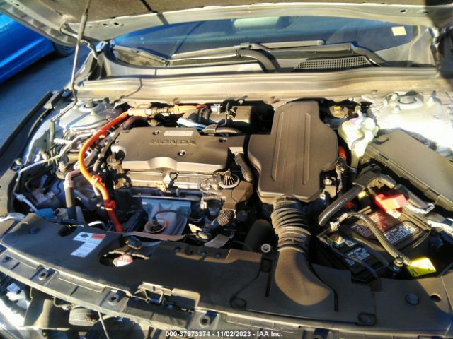 Photo 9 VIN: 1HGCV3F1XLA010549 - HONDA ACCORD 