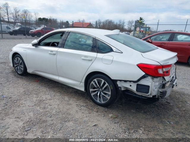 Photo 2 VIN: 1HGCV3F1XMA003585 - HONDA ACCORD 