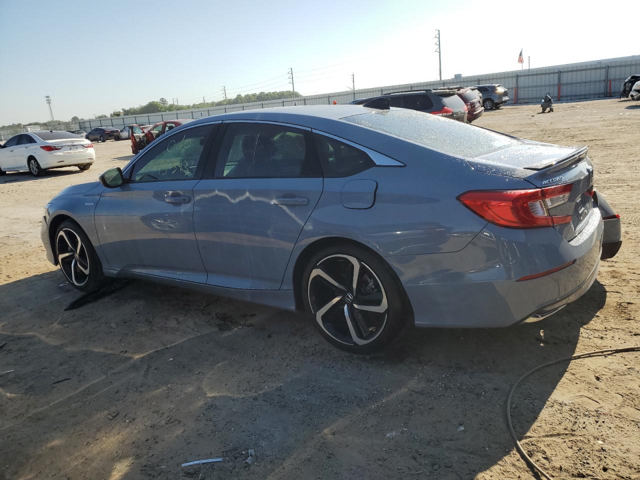 Photo 1 VIN: 1HGCV3F23NA004183 - HONDA ACCORD 