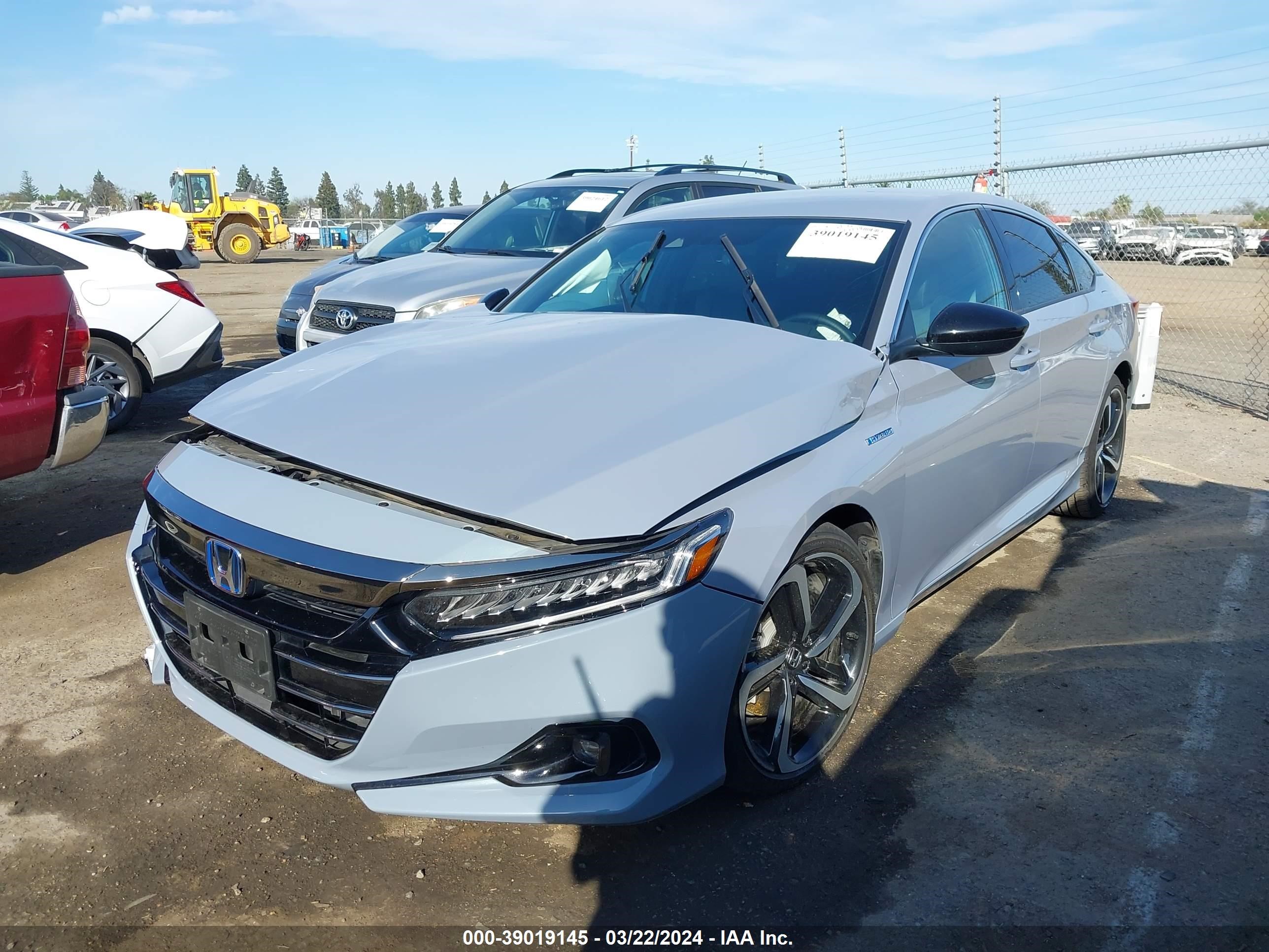 Photo 1 VIN: 1HGCV3F29NA009694 - HONDA ACCORD 