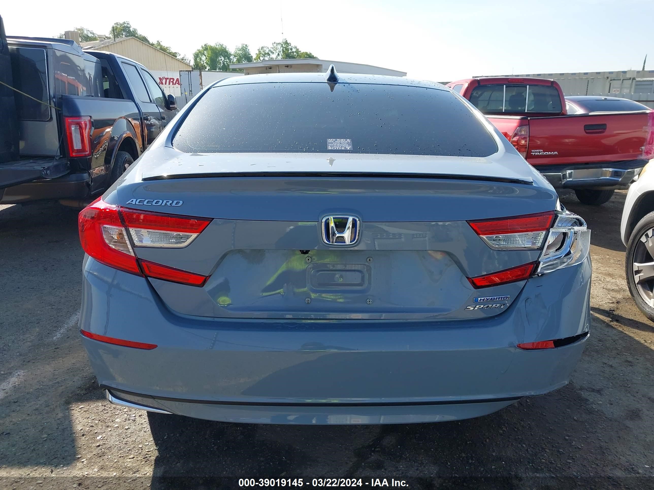 Photo 15 VIN: 1HGCV3F29NA009694 - HONDA ACCORD 