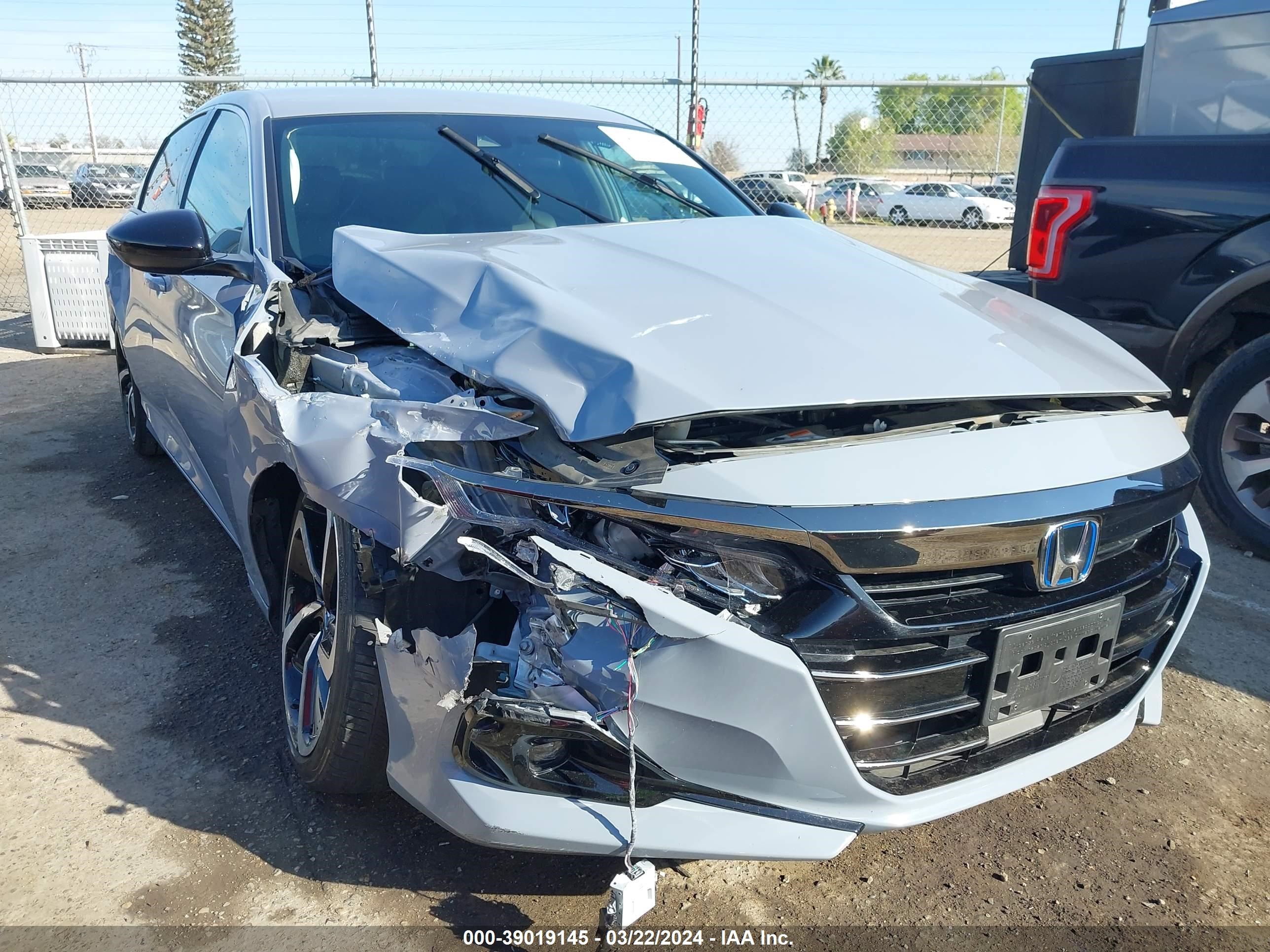 Photo 5 VIN: 1HGCV3F29NA009694 - HONDA ACCORD 