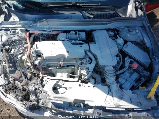 Photo 9 VIN: 1HGCV3F2XNA041893 - HONDA ACCORD 