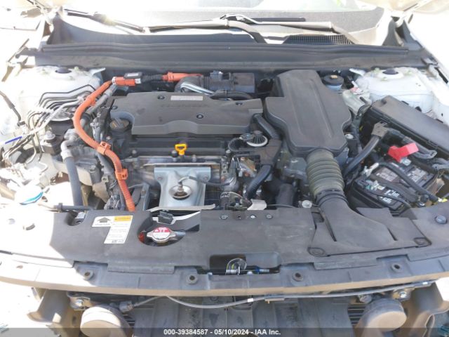 Photo 9 VIN: 1HGCV3F40JA000524 - HONDA ACCORD HYBRID 