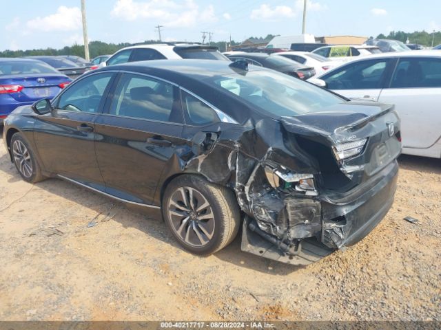 Photo 2 VIN: 1HGCV3F42LA011561 - HONDA ACCORD 