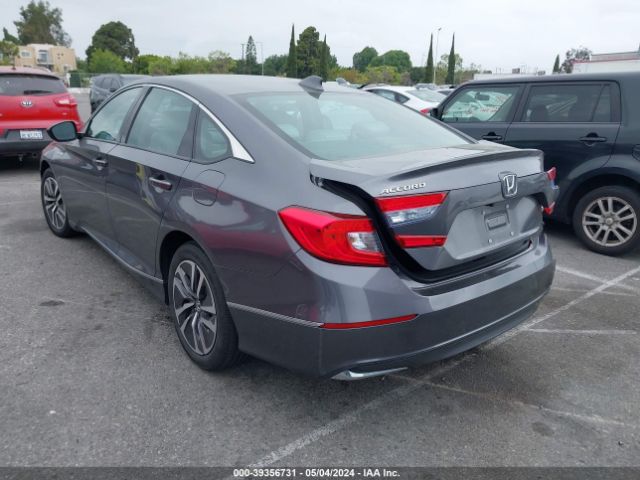 Photo 2 VIN: 1HGCV3F44LA000769 - HONDA ACCORD 