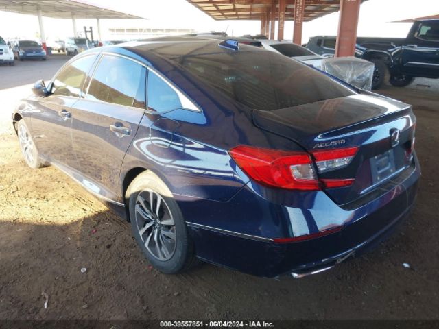 Photo 2 VIN: 1HGCV3F44LA007981 - HONDA ACCORD 