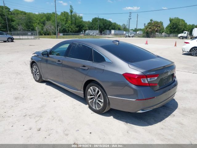 Photo 2 VIN: 1HGCV3F45JA001331 - HONDA ACCORD HYBRID 