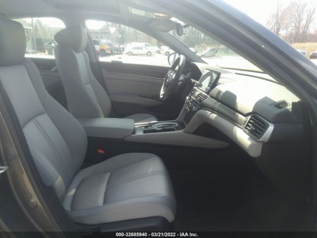 Photo 4 VIN: 1HGCV3F48LA007076 - HONDA ACCORD HYBRID 