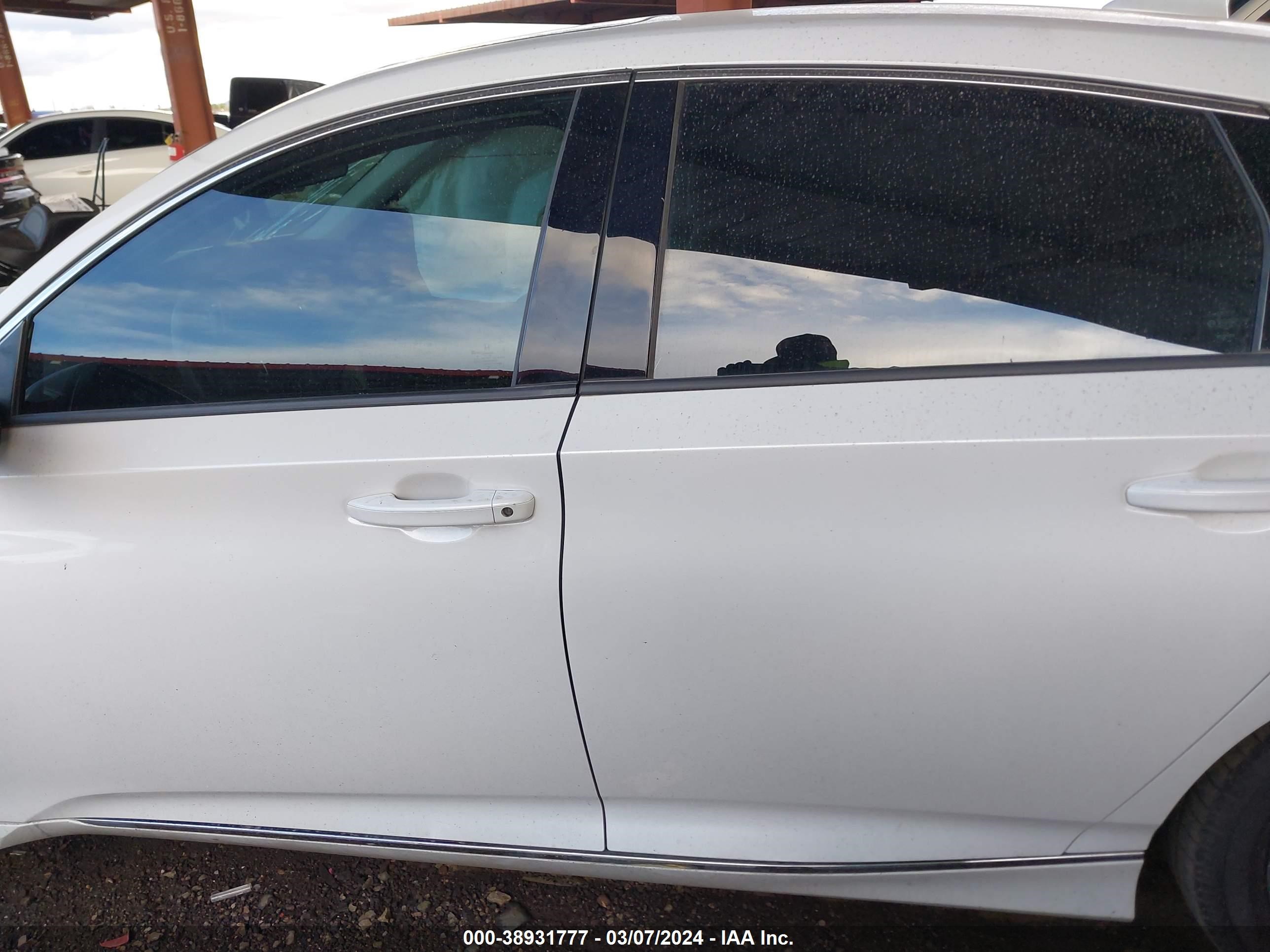 Photo 13 VIN: 1HGCV3F49KA017999 - HONDA ACCORD 