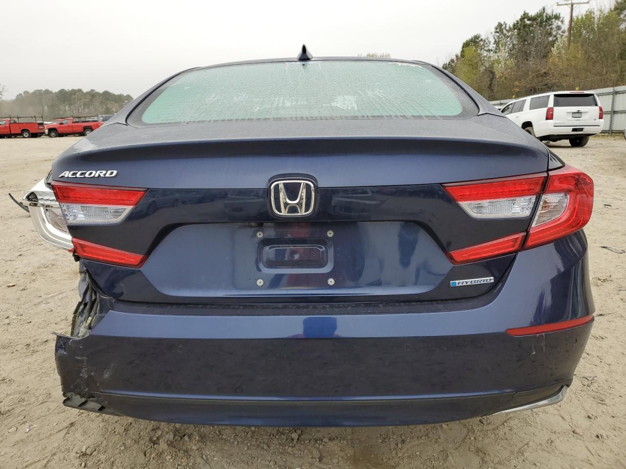 Photo 5 VIN: 1HGCV3F4XJA010610 - HONDA ACCORD 